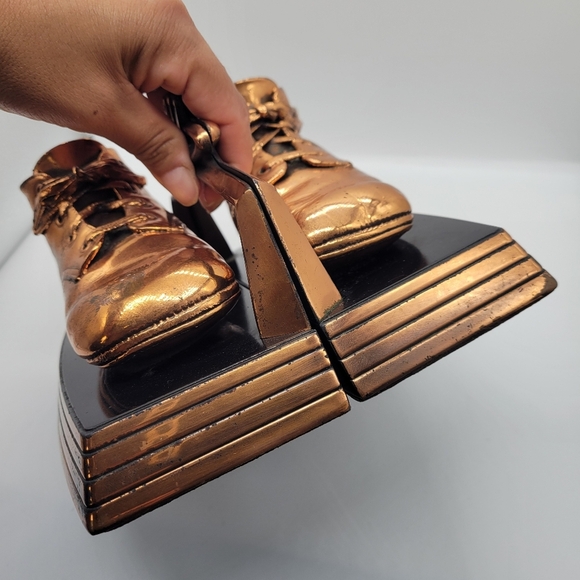 VTG Pair Brass Bronze Color Baby Shoe Slipper Bookends Book End Sculpture Prop - Picture 6 of 12